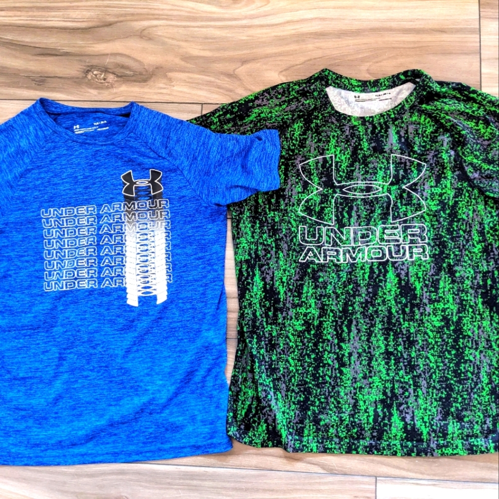 Set of 2 youth large under armour active short sleeved tees.